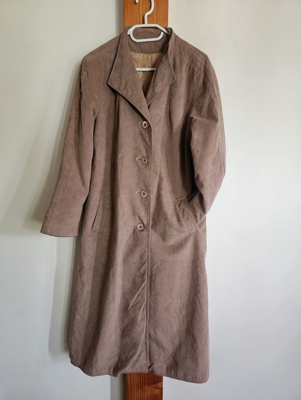 Vintage 70s Midi Ultrasuede Women's Coat - Neutral Elegance